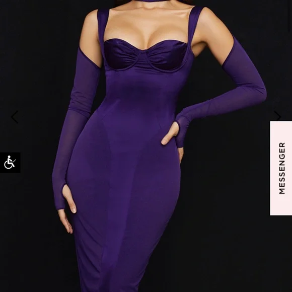 Dress Length: Approx 120cm
Materials: Light Silky Satin - Picture 4 of 10